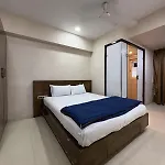 Cozy Rooms In Andheri Near Airport