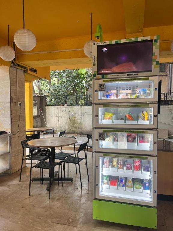 Cozy In Andheri Near Airport Apartament Bombaj